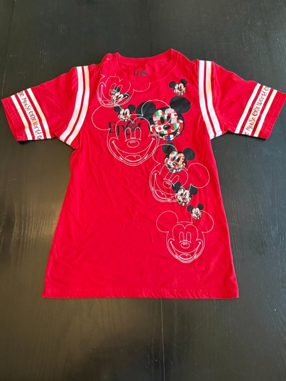 Disney Epcot Mickey Mouse Red Women's Shirt Size XXL (Fits Smaller)